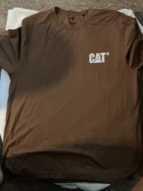 CAT Brown Short-Sleeve Logo Tee